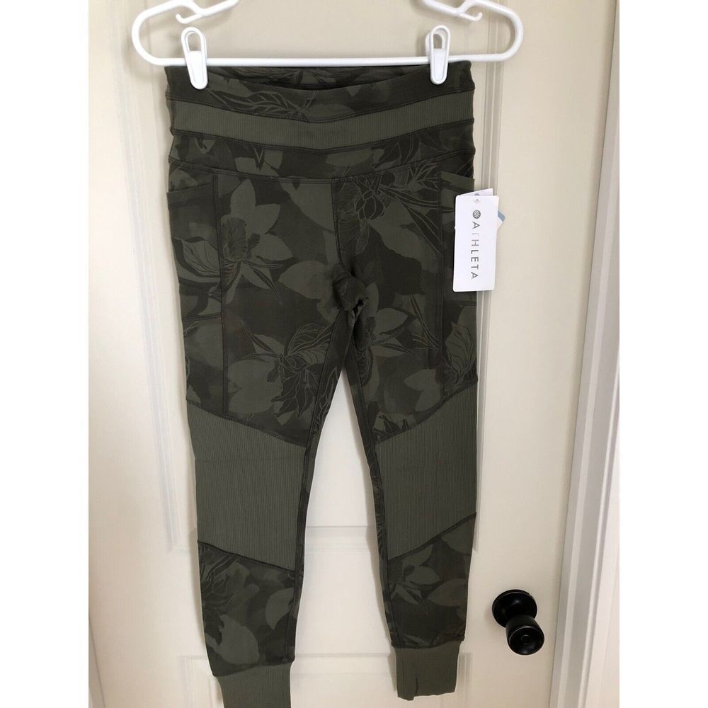 Athleta Women’s Tropical Excursion Tight Pants Size Small